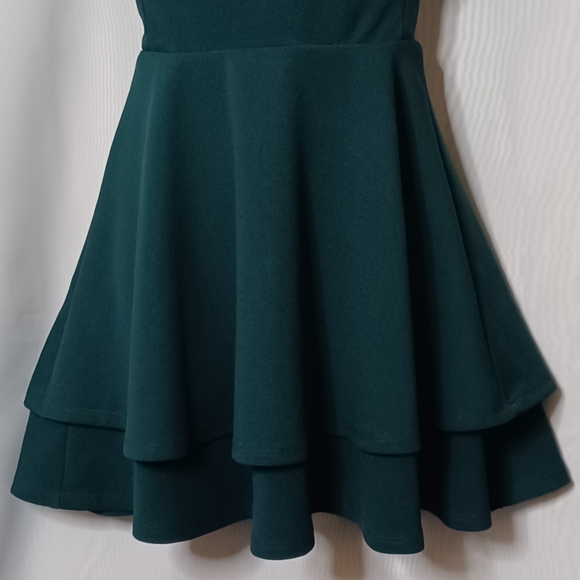 Crystal Doll Women's Green Flutter Sleeve Fit & Flare Mini Dress. S - Picture 7 of 13